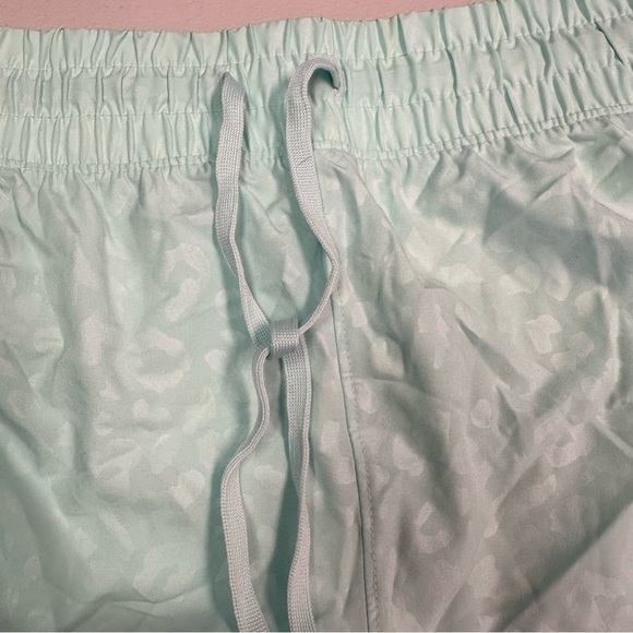 90 Degree By Reflex | Mint Green Athletic Shorts - Picture 5 of 8